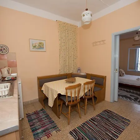 Appartement Makrakis Studio Sými